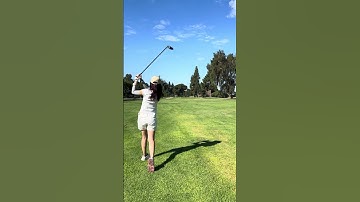 2nd shot with the 5wood #golf #golfing #golflife #golfswing #golfshorts #golfcourse #golfshot