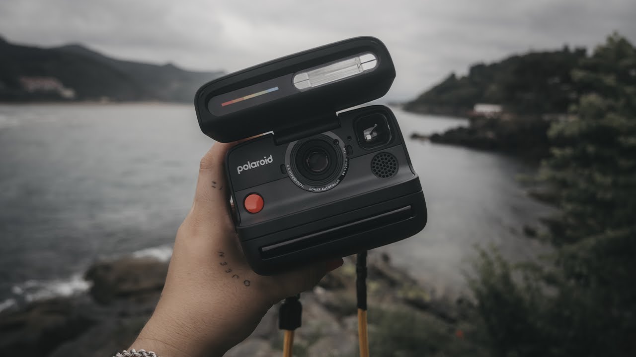 LA PELICULERA ME HA DEJADO LA NUEVA POLAROID FLIP.