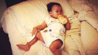 ［育兒生活］1Y3M 喝奶也可以so Q