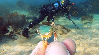 Big OLD Gold Find Money & Antique RING while Metal Detecting