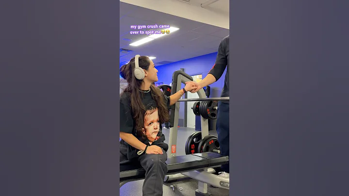 MY GYM CRUSH CAME OVER TO SPOT ME… #gymcomedy #gymfitness #gymhumor #fitnessmotivation