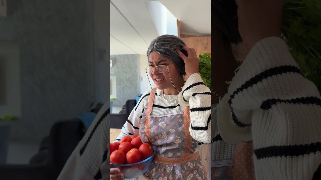 Is the chicken dance real ?  🐔😂