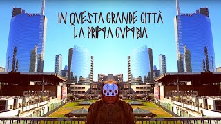 Video-Miniaturansicht von „Tre allegri ragazzi morti ft. Jovanotti - In questa grande città (La prima cumbia) [OFFICIAL VIDEO]“