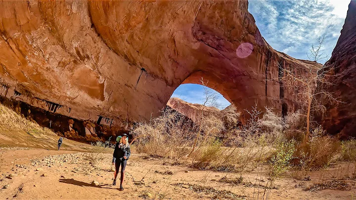 THIS AMAZING PLACE ALMOST To OURSELVES | Backpacki...