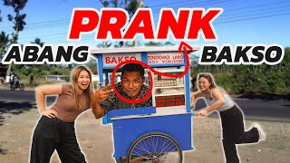 POKOKNYA NGEPRANK ABANG BAKSO !!! DIJAMIN NGAKAK UDAHLAH NONTON AJA SENDIRI