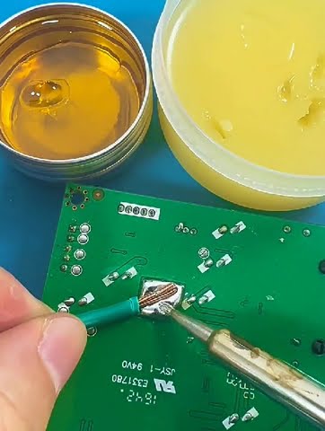How to Use Soldering Flux?