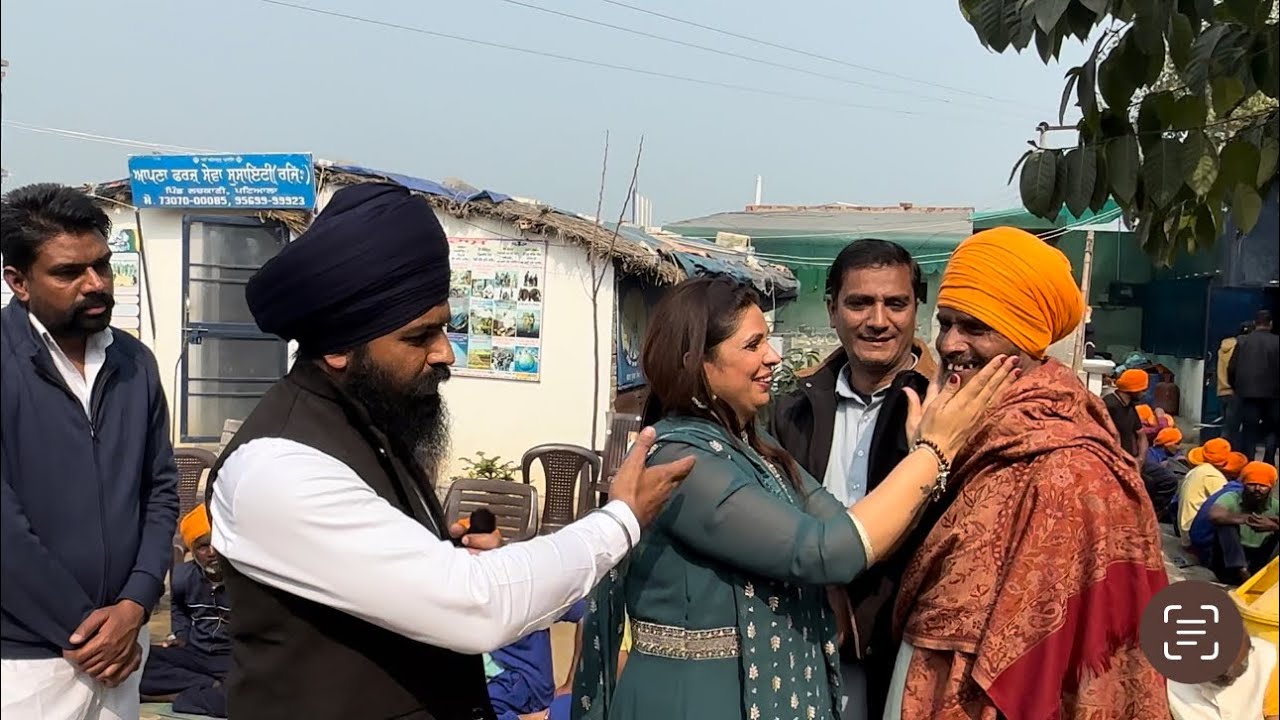 12 ਸਾਲ ਬਾਅਦ ਭੈਣ ਆਪਣੇ ਲਾਪਤਾ ਭਰਾ ਨੂੰ ਮਿਲੀ ਖੂਸੀ ਚ ਮਾਂ ਦਾ ਸੋਲ ਲੈ ਕੇ ਆਈ ਜਰਮਨੀ ਤੋ..ਸੁਕਰਾਨਾ ਪਾਤਸਾਹ ਜੀ 🙏