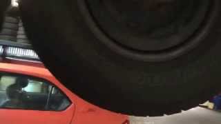 Totoya Tacoma clunk in rear
