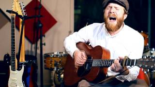 Alex Clare - Hold Yuh chords
