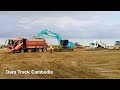 Excavator rescues dump truck.ឡានដឹកដីជាប់ផុងអុិចជួយទាយ