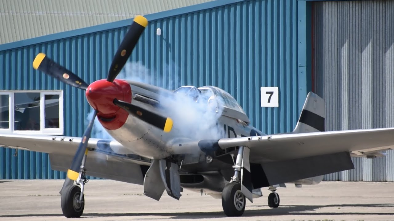 P51D ROARS TO LIFE AT KEMBLE (SOUND ON) - YouTube
