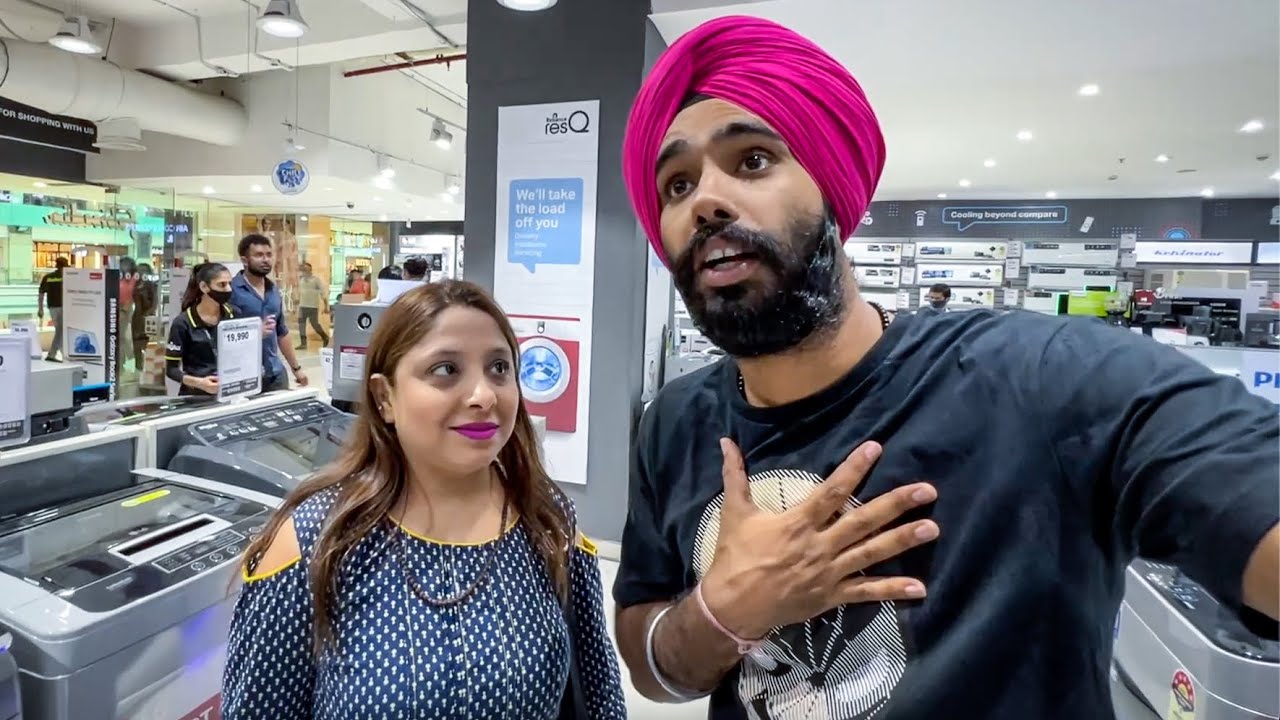 Он хочет купить холодильник стоимостью 400 000 рупий 😳 Если это произойдет, он умрет.