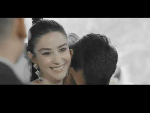 Can Yaman & Özge Gürel || Kissing Scene Captioned || Bay Yanlis