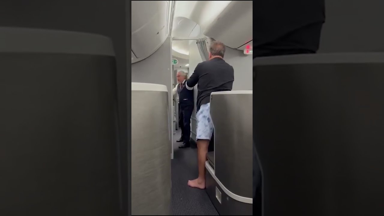 Passenger Tries To Barge Into Cockpit On American Airlines Plane
