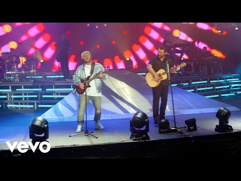 Chris Young, Mitchell Tenpenny - At the End of a Bar (Official Video)