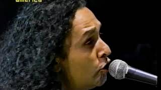 Video thumbnail of "Rio - Contestame - en vivo  1995"