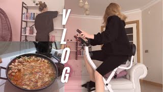 Evde Geçen Bi̇r Gün Spor & Temi̇zli̇k & Tavuk Sote