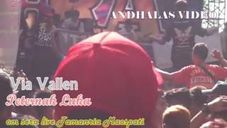 Lagu terbaru!!Peternak luka - Via Vallen # bersama Om Sera live tamanria, magetan 2017