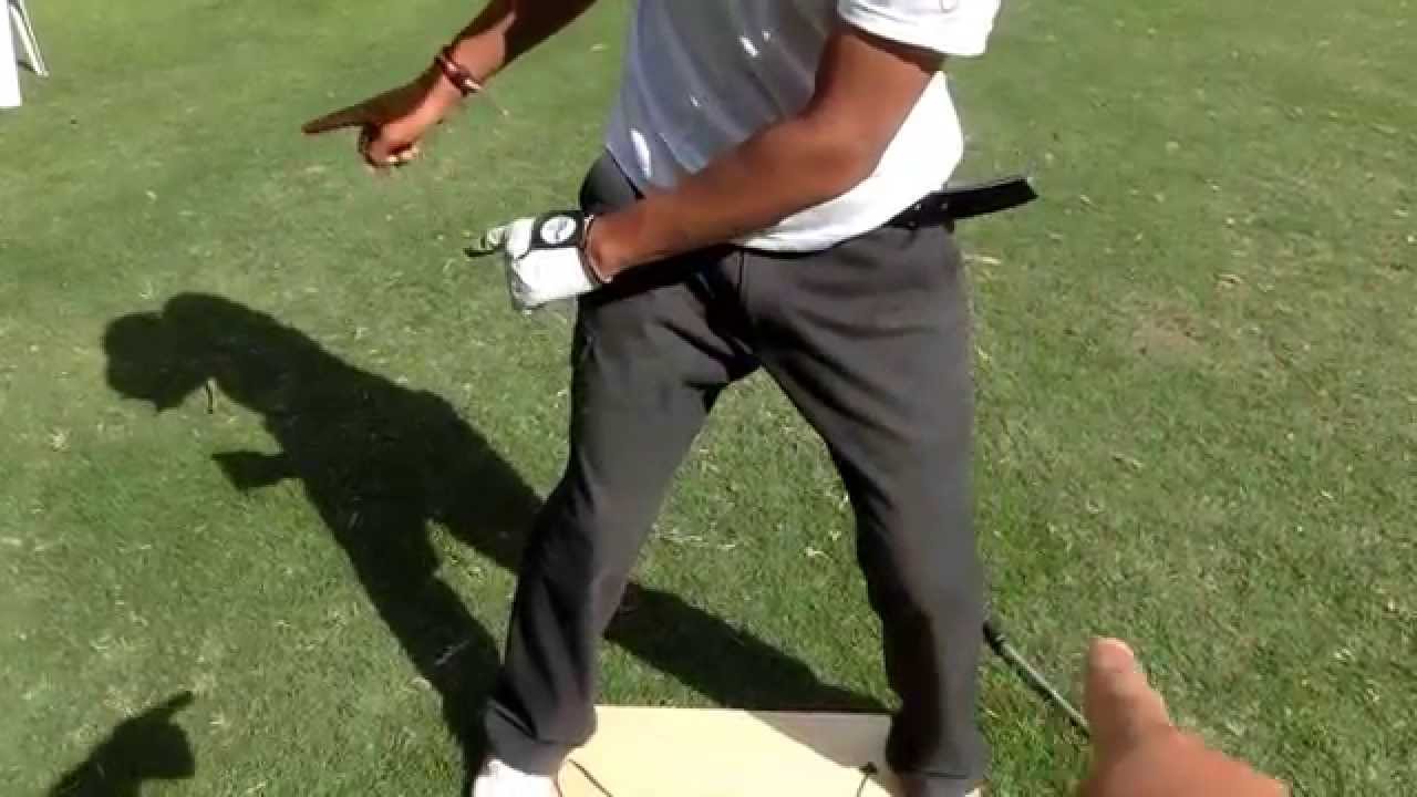 飛ばすゴルフ 腰の切れでハーフショットの練習 Youtube