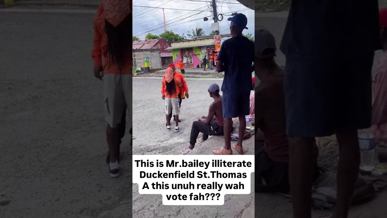 White fowl food dash weh 😆 🤣 😂 rubby not playing no games today///goolie only a pree money  😆 😜 😋