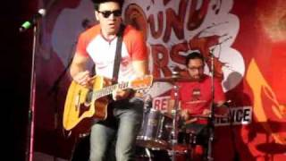 Download Lagu Naif-Mobil Balap (Live) MP3 Download Lagu Naif-Mobil Balap (Live) MP3