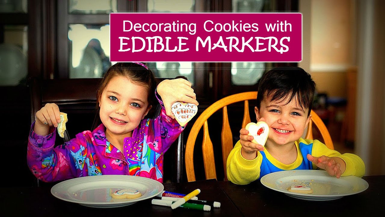 Decorating Cookies with Edible Markers YouTube