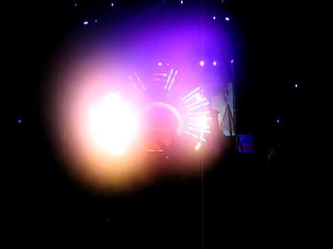 Faces(Ben Gold remix) @ Fresh Squeezed 09