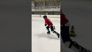 Backward Skating with Puck Control & Passing