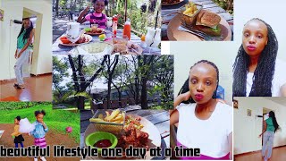 spend the day with us\beautiful lifestyle one day at a time\a date with my daughters\black sahm vlog