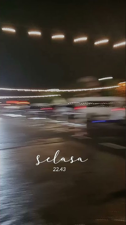 Story' WA di Res area Bandung malam hari