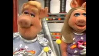 The Muppet Show Compilations - Episode 40: Pigs in Space (Part 1)