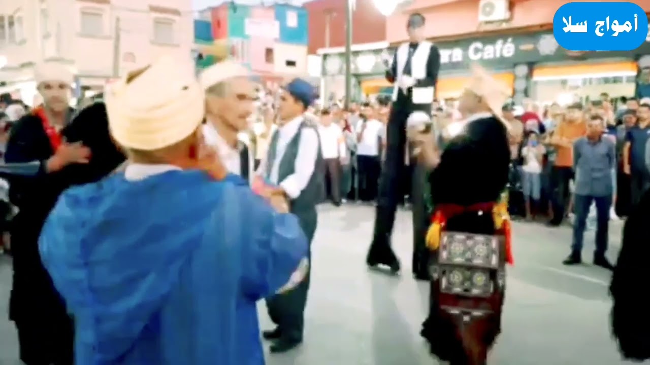 إنطلاق المهرجان السنوي بكرنفال جميل بالشارع الرئيسي لجماعة زومي إقليم وزان