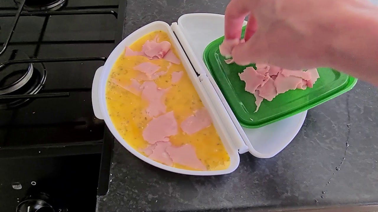 Micromelette - How to make a Microwave Ham Omelette - YouTube