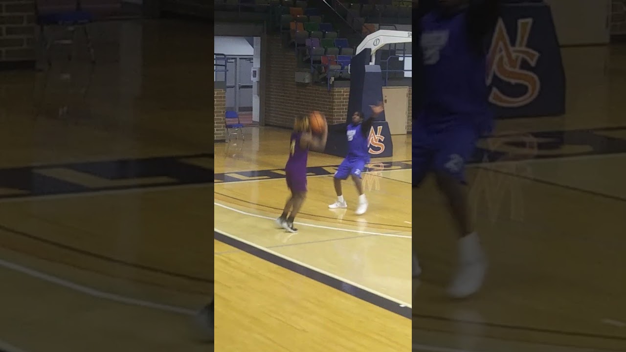 Varsity boys summer basketball action Hueytown High School vs. Demopolis June 13, 2023