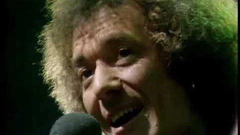 The Hollies Remember - Allan Plays Long Cool Woman...