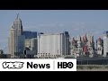 Squatters Are Taking Over Las Vegas’ Abandoned Houses (HBO)