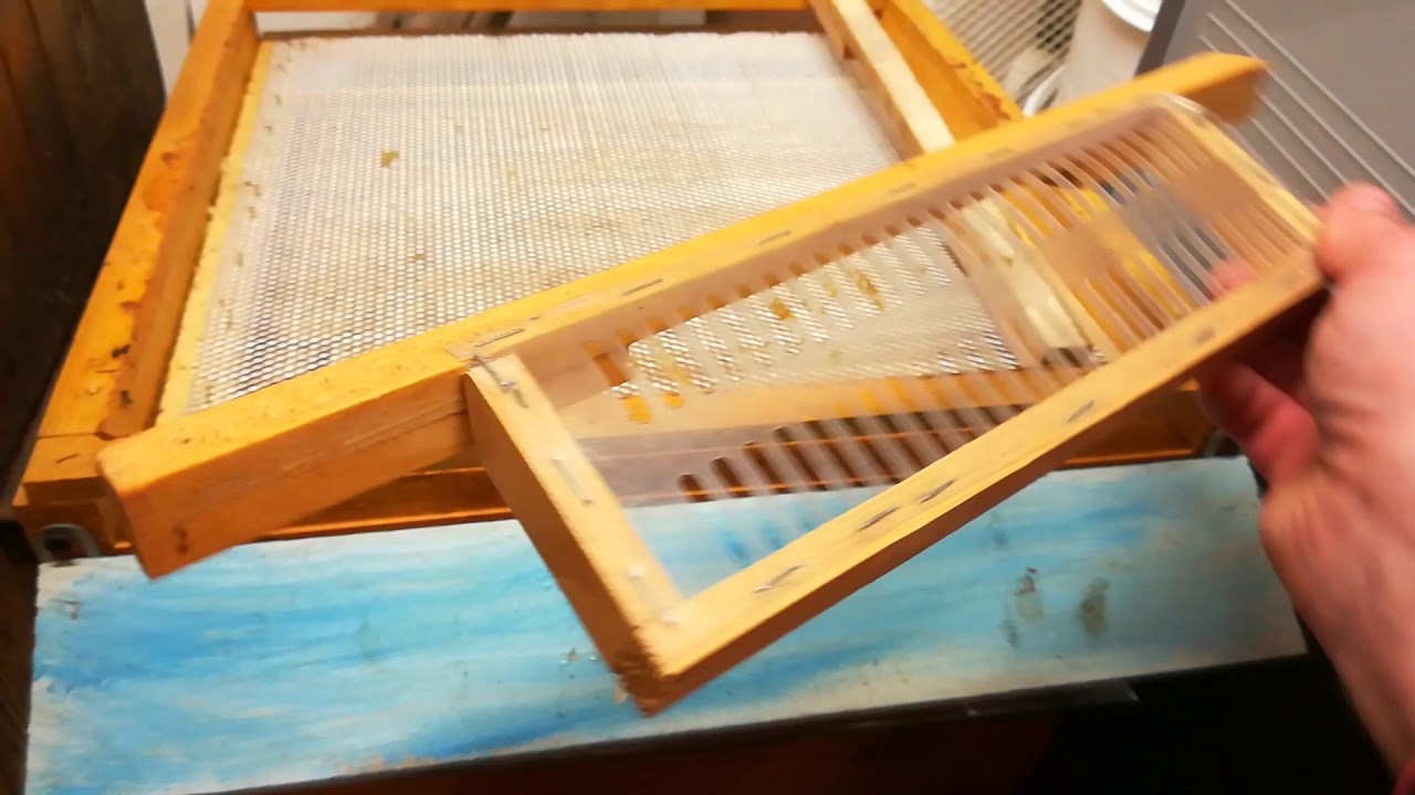 Jeszcze troche wyposażenia z pasieki