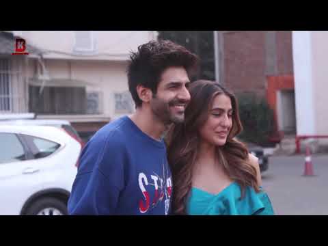 Karthik-Aryan-Fun-With-Sara-Ali-Khan-In-Promotion-Of-His-Movie-