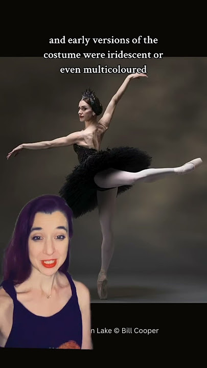 “Black Swan” in Swan lake didn’t used to be black! 🤯🖤🦢#balletdancer #ballet #swanlake