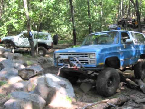 K5 Blazer Rock Crawling Clearwater 4wheelers