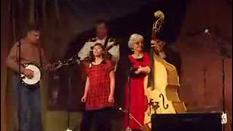 Kayleigh singing i wanna be a cowboy sweetheart......