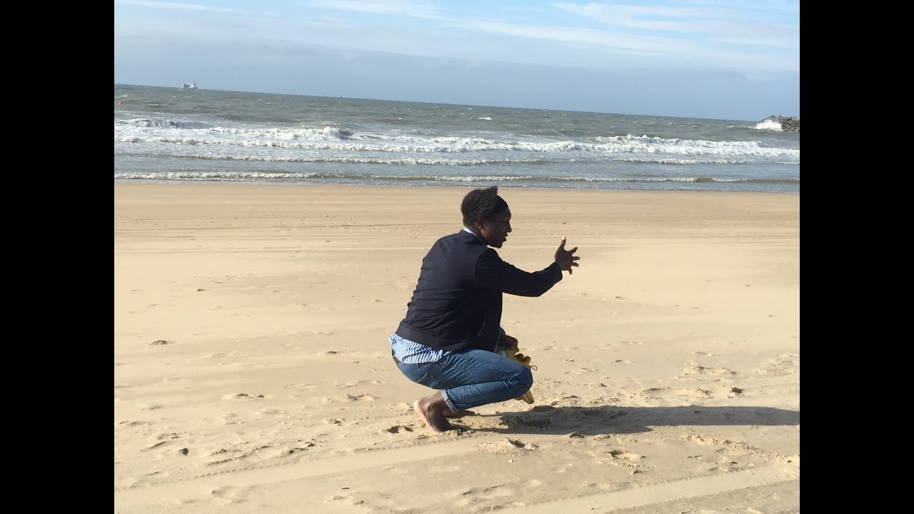 La Mer Du Nord Un Port Et Des Plages Voilà Kamini Qui Découvre Ostende