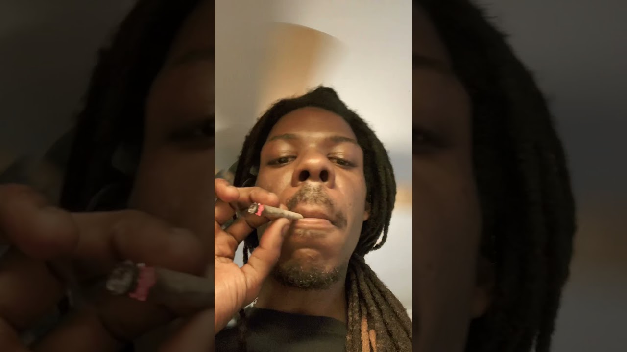 Weed review Sunday driver like subscribe and stay tune for more