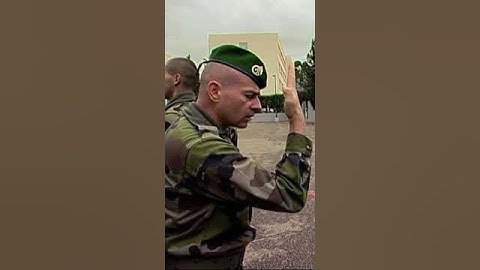 Pourquoi t’es pas rasé toi ??