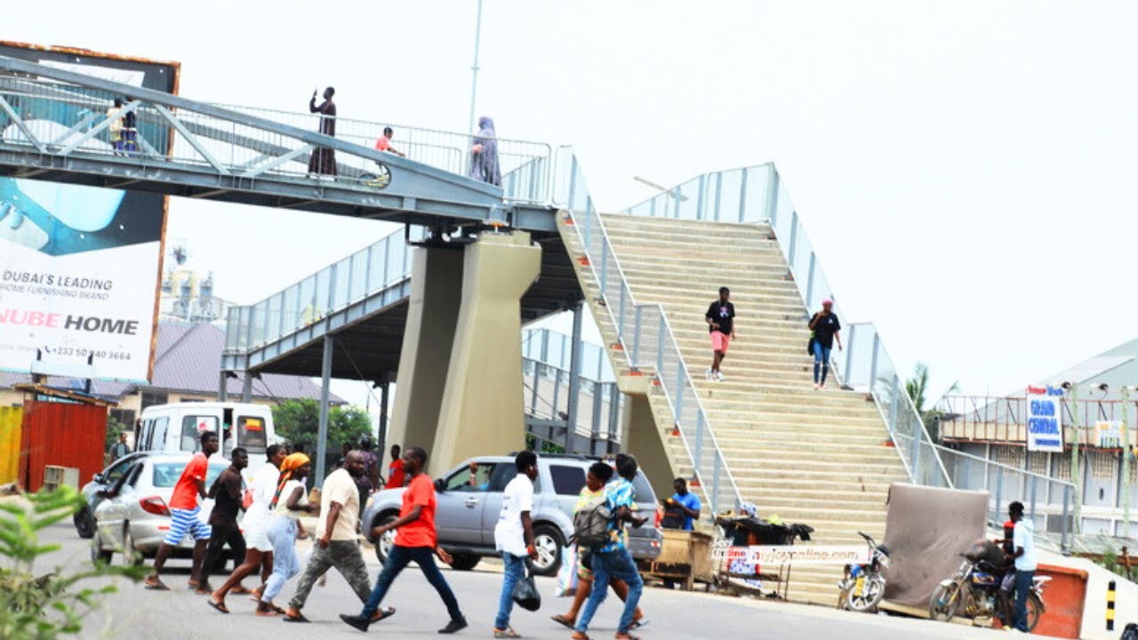 Tetegu Footbridge Underused as Pedestrians Risk Lives Crossing Highway  ||  Safe Driving Ghana