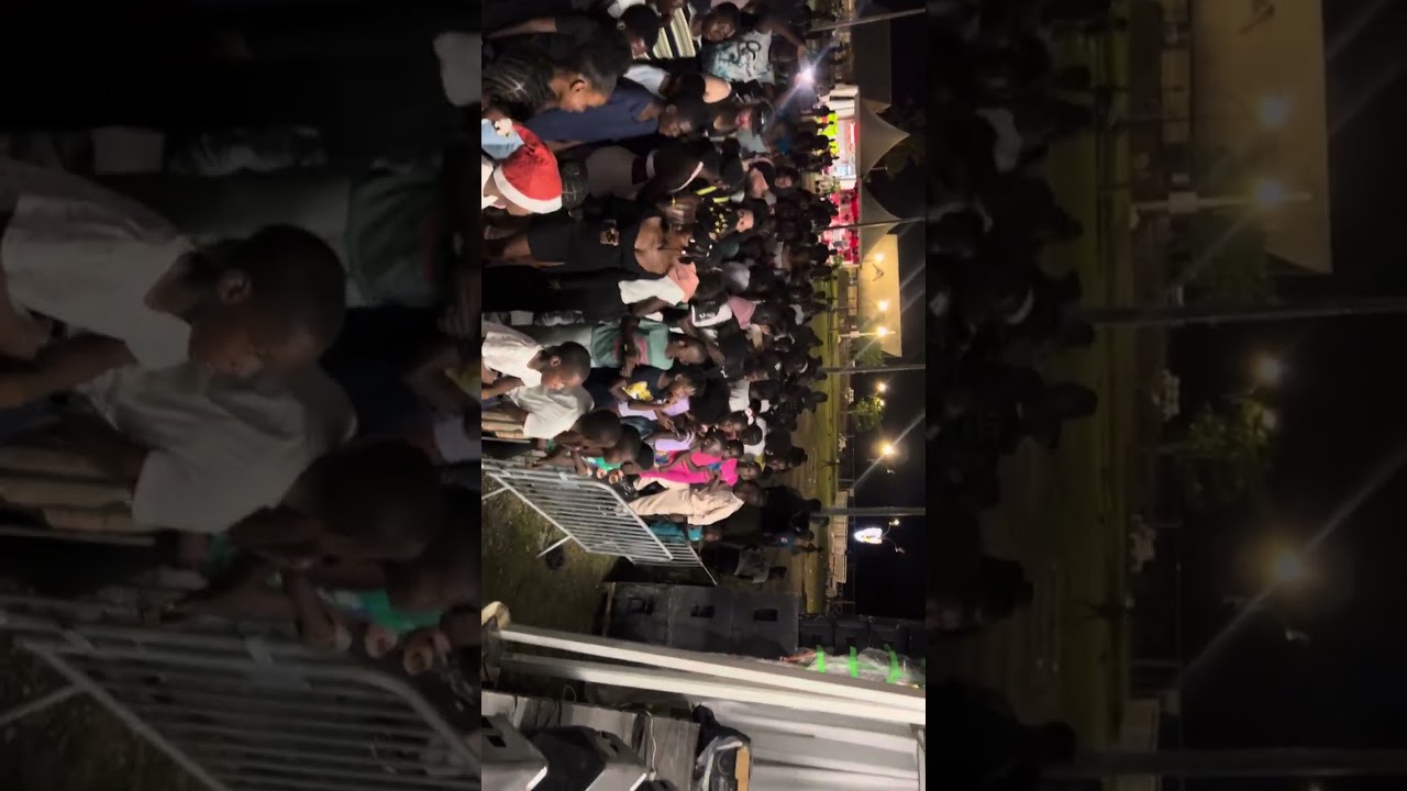 Live in Apatou Anaada feat lilmouve