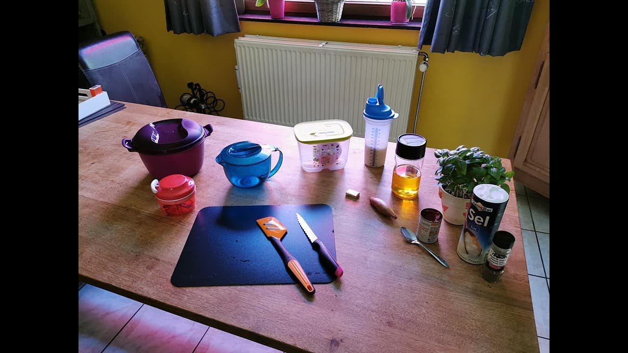 Préparation de riz provençale au micro-ondes