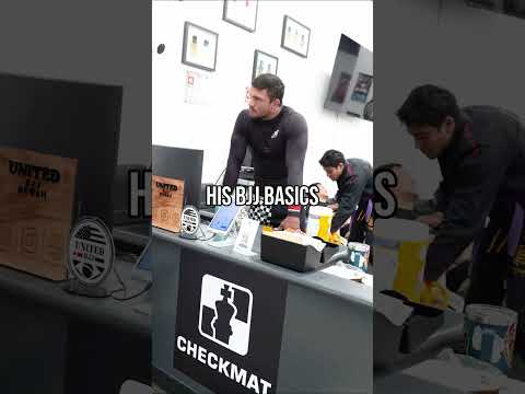 At United BJJ Hawaii, co-owner & 2x No-Gi Jiu-Jitsu World Champion Bruno Pucci leads BJJ Basics