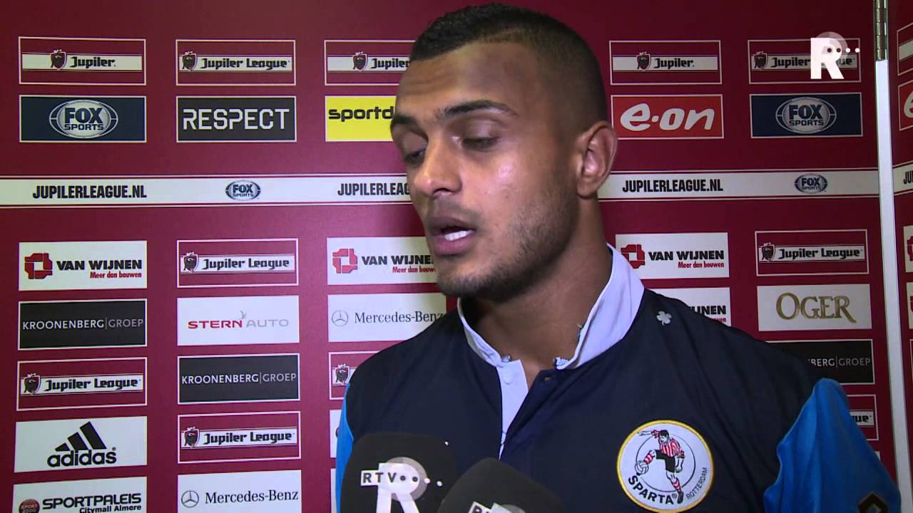 Mario Bilate na de overwinning van Sparta