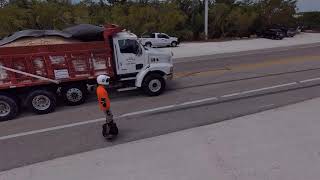 Skydio 2 Rock Steady in 30+ MPH Wind! - Gotway Electric Unicycle